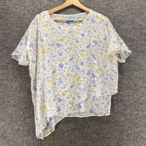 Cece Blouse Women M Medium White Floral Short Sleeve Ruffle Round Neck Pullover